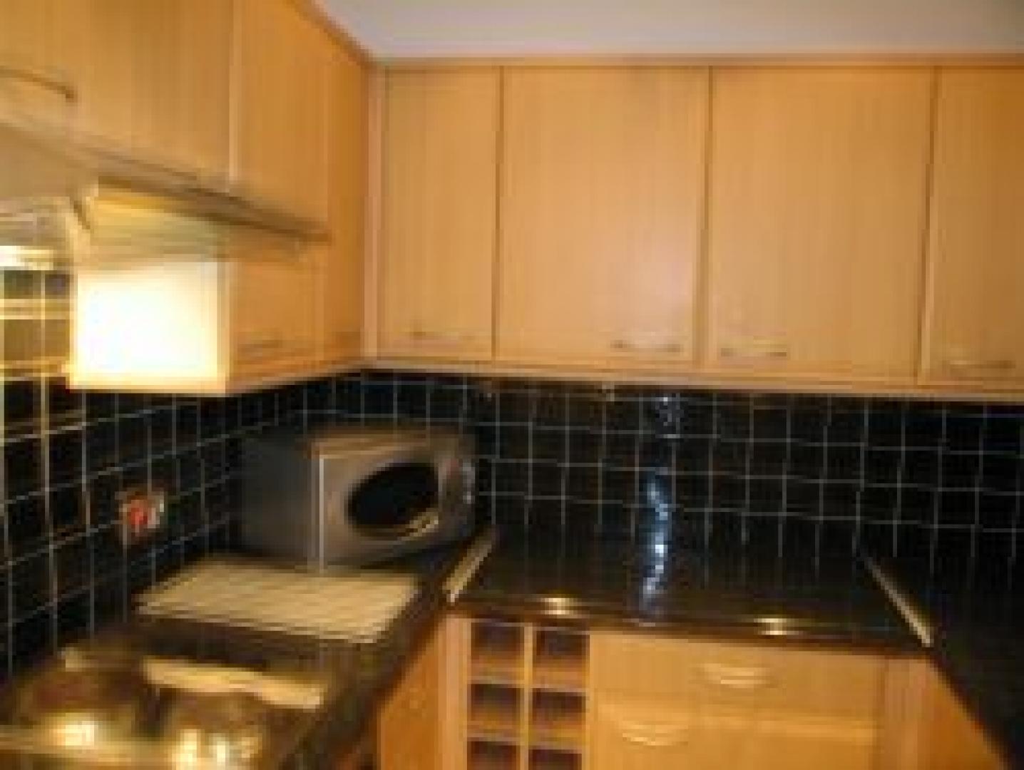 			2 Bedroom, 1 bath, 1 reception Flat			 Keslake Road, QUEENS PARK NW6